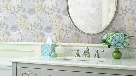How to Wallpaper a Bathroom? How to Wallpaper a Bathroom?